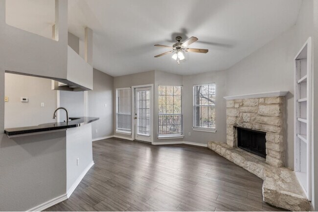 Building Photo - 6804 N Capital of Texas Hwy