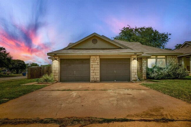 Building Photo - 502 Gregory Ct