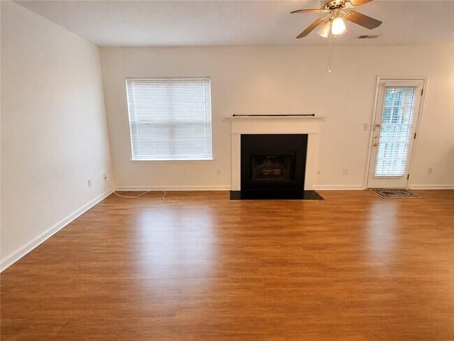 Building Photo - 5477 Wellborn Creek Dr