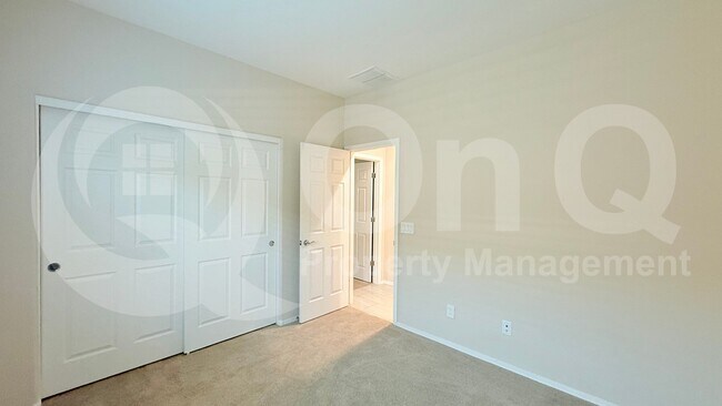 Building Photo - 6613 W Sonoma Way