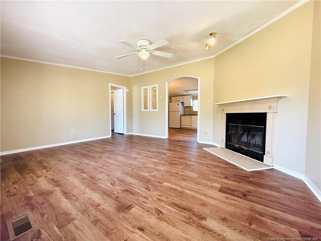 Building Photo - 30 Jefferson Ln