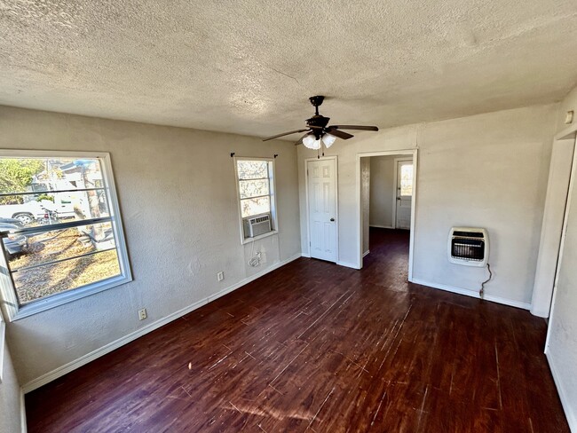 Building Photo - 804 N Stockton St