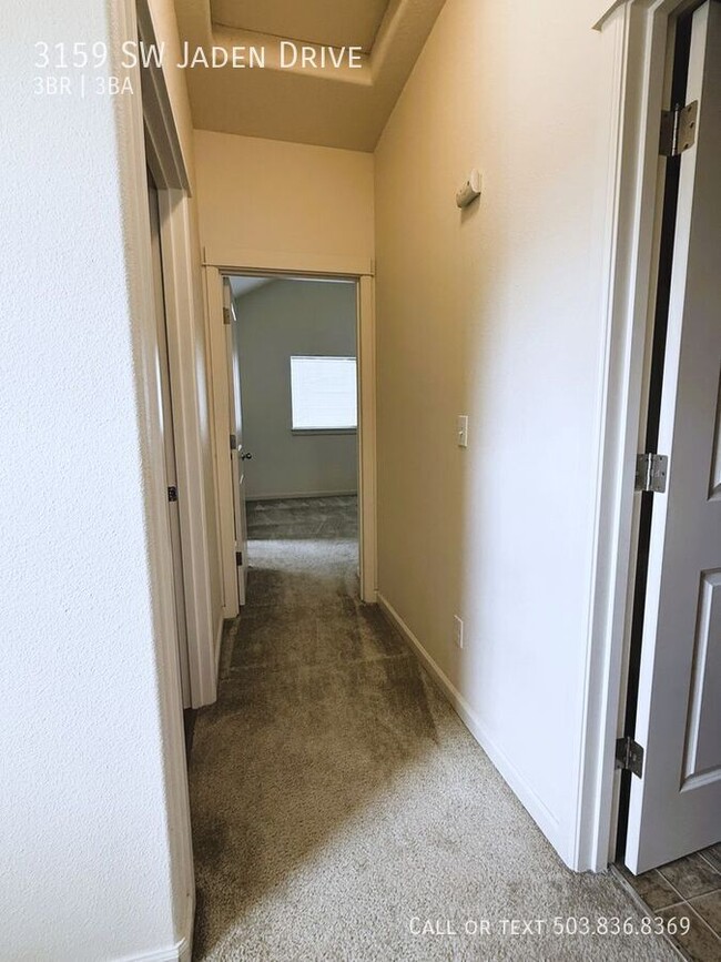 Building Photo - 3159 SW Jaden Dr
