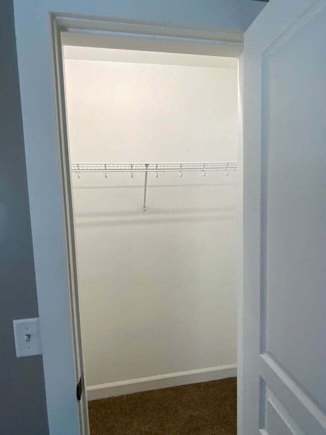 Building Photo - Great 2bd 2.5ba Townhome in Germantown