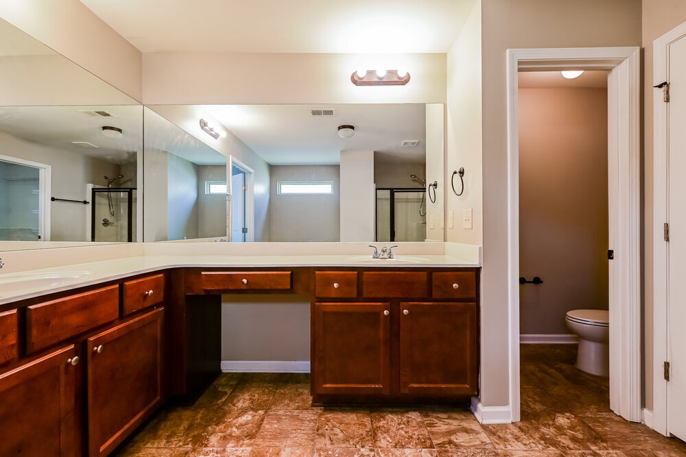 Building Photo - 2127 Juniper Ives Ct SE