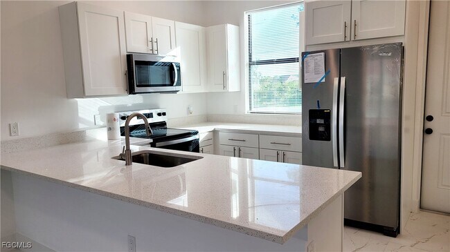 Building Photo - 4518 29th St SW