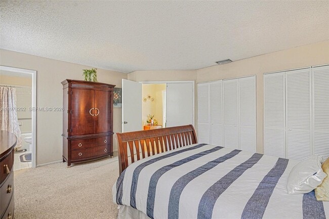 Building Photo - 901 Gannet Ave NW