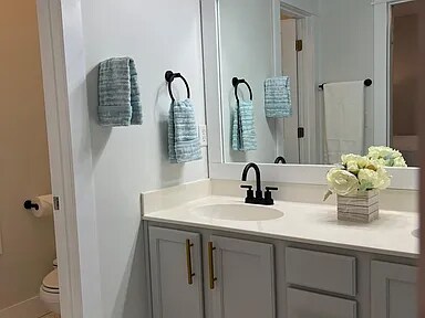 Building Photo - 112 E Wild Blueberry Way