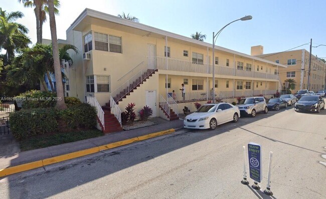 Building Photo - 1260 Drexel Ave