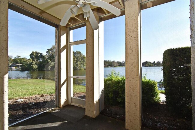 Building Photo - 536 Orange Dr