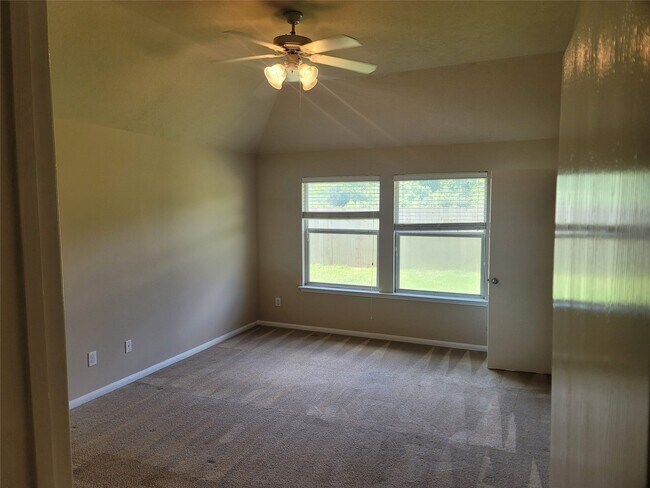 Building Photo - 1010 Hannah Falls Ln