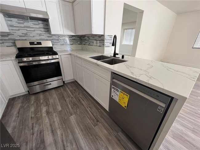 Building Photo - 2805 Willow Wind