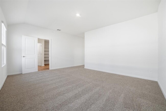 Building Photo - 246 Shenandoah Dr