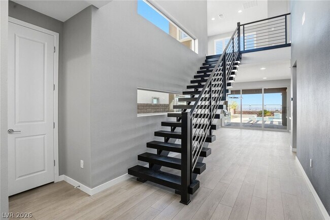 Building Photo - 2604 Evolutionary Ln