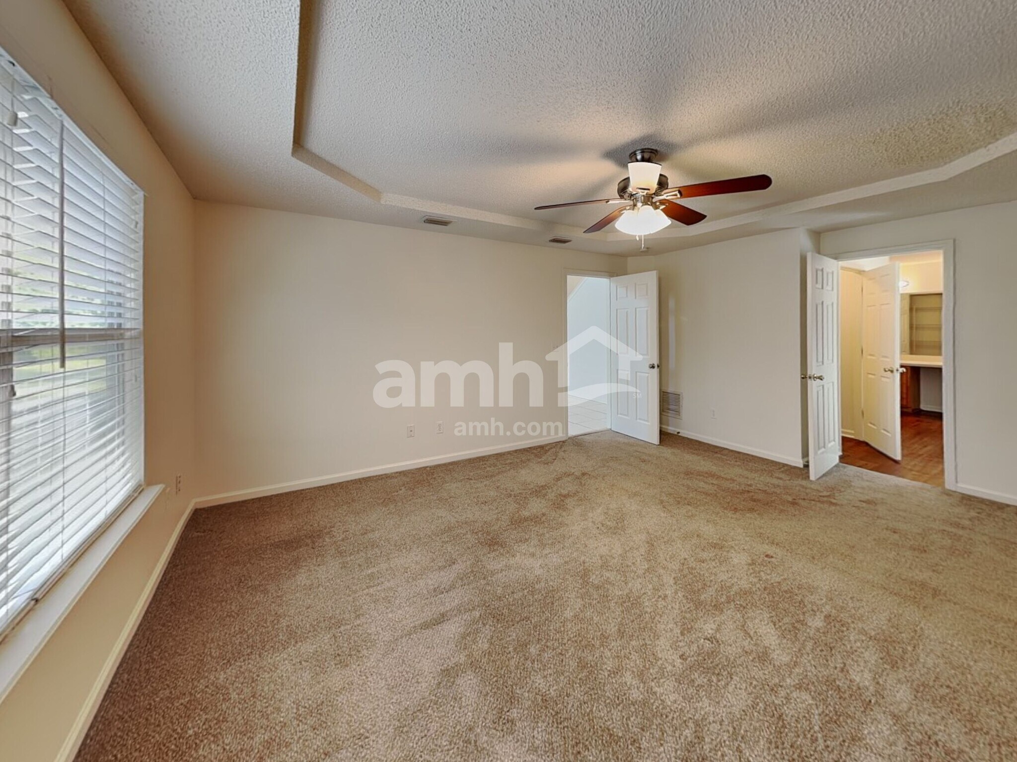 Building Photo - 3127 Majestic Oaks Ln