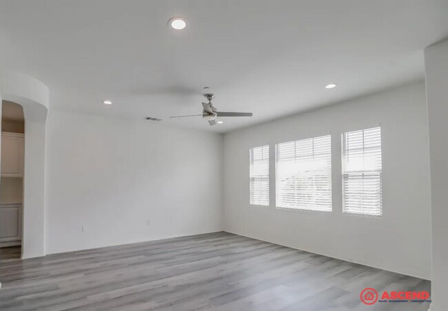 Building Photo - Stunning 4BR/3.5BA Home – 2,300 SqFt | Gated Community w/ Pool, Gym & Clubhouse | Gardener Included!