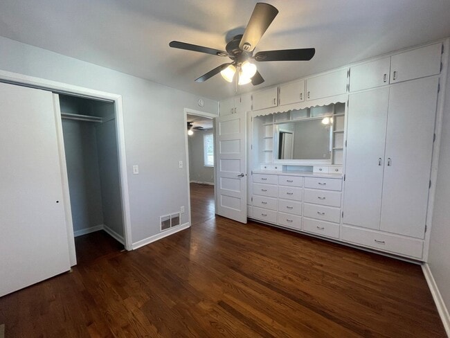 Building Photo - Town Home for rent in Papillion