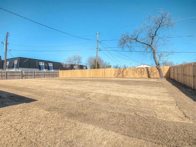 Building Photo - Turnkey 3-Bedroom Home in NW OKC – Perfect for Pets!