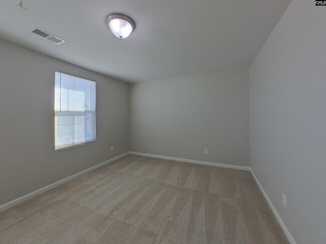 Building Photo - 415 Merus Dr