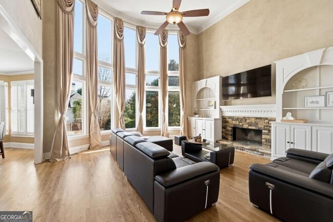 Building Photo - 200 Azalea Cove Ln