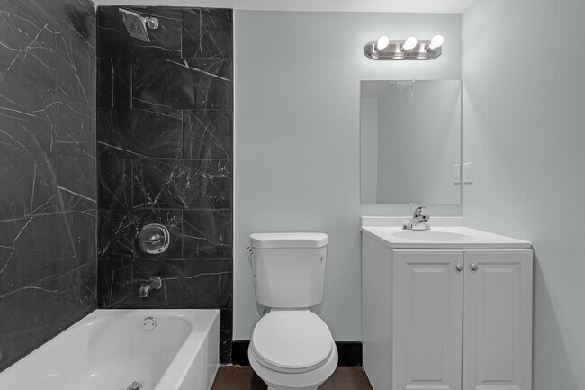 Building Photo - 1697 Baine Ave