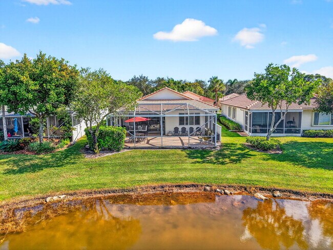 Building Photo - 2245 Sapphire Cir