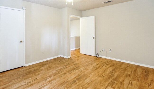 Building Photo - 1506 Lemon Tree Ln