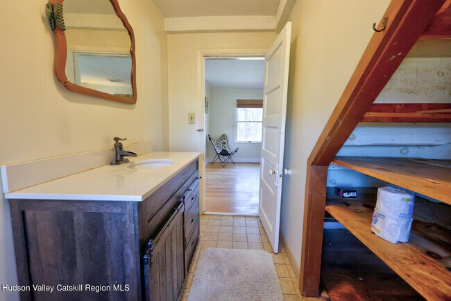 Building Photo - 101 Garcia Ln