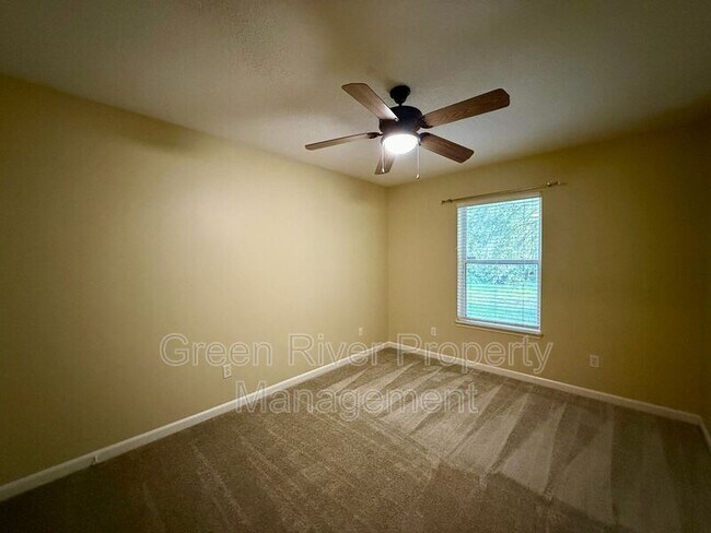 Building Photo - 8716 Canopy Oaks Dr