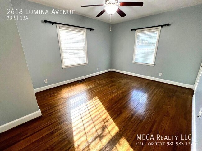 Building Photo - 2618 Lumina Ave