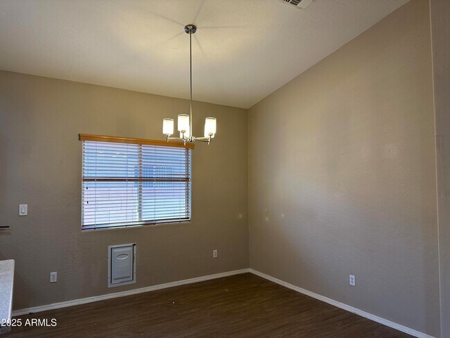 Building Photo - 1746 E Chaparral Dr