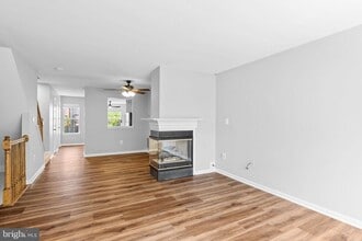 Building Photo - 13126 Plotner Farm Rd
