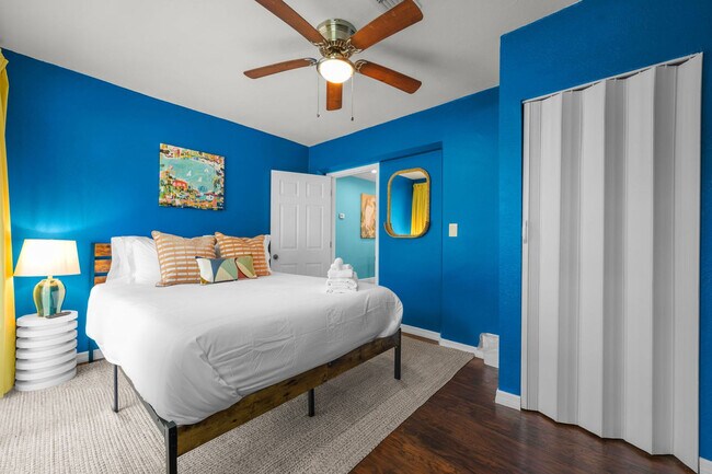 Building Photo - 1319 Saddle Ct