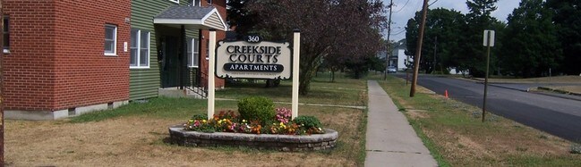 Primary Photo - Creekside Courts