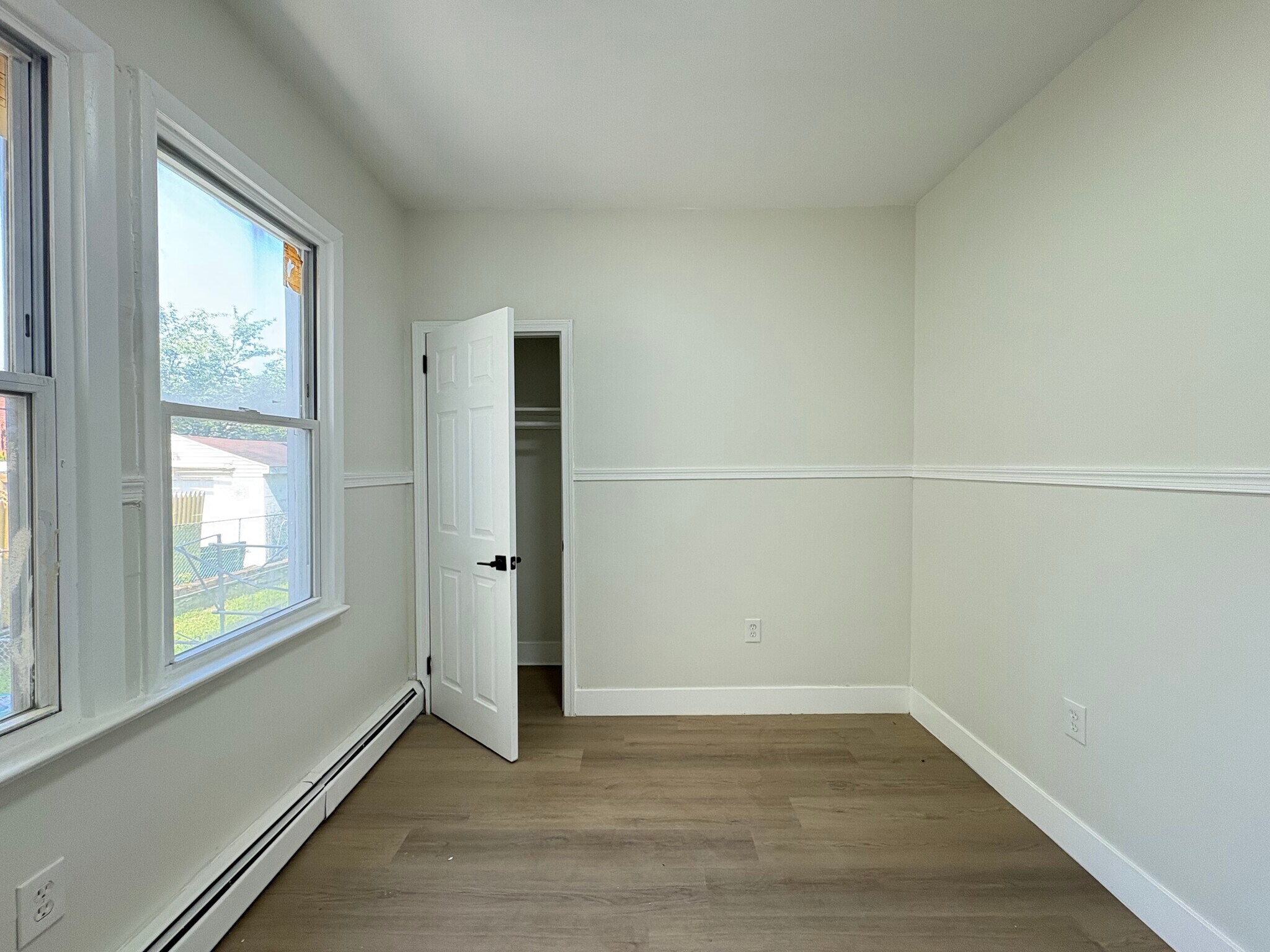 Building Photo - 281 Belmont Ave