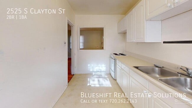 Building Photo - 2525 S Clayton St