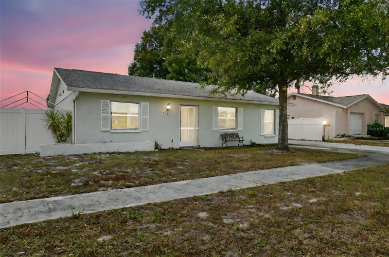 Building Photo - 6515 Spanish Moss Cir