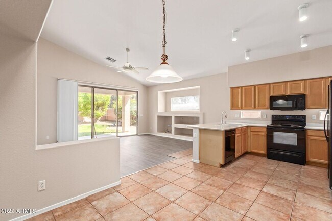 Building Photo - Beautiful home in Chandler!