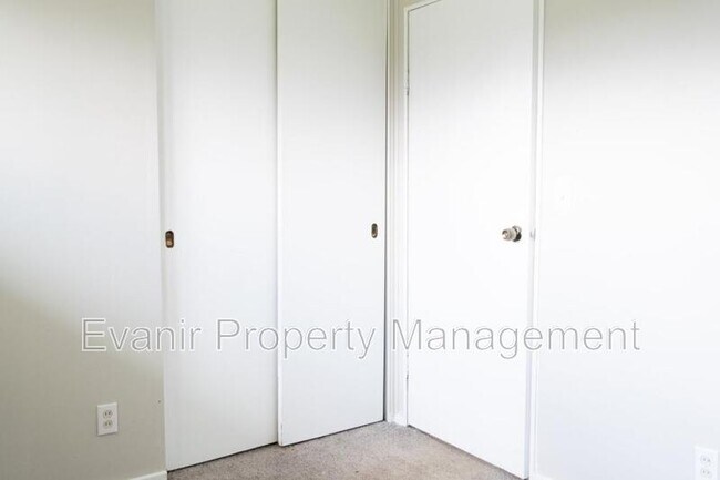 Building Photo - 2908 Ghent Ave