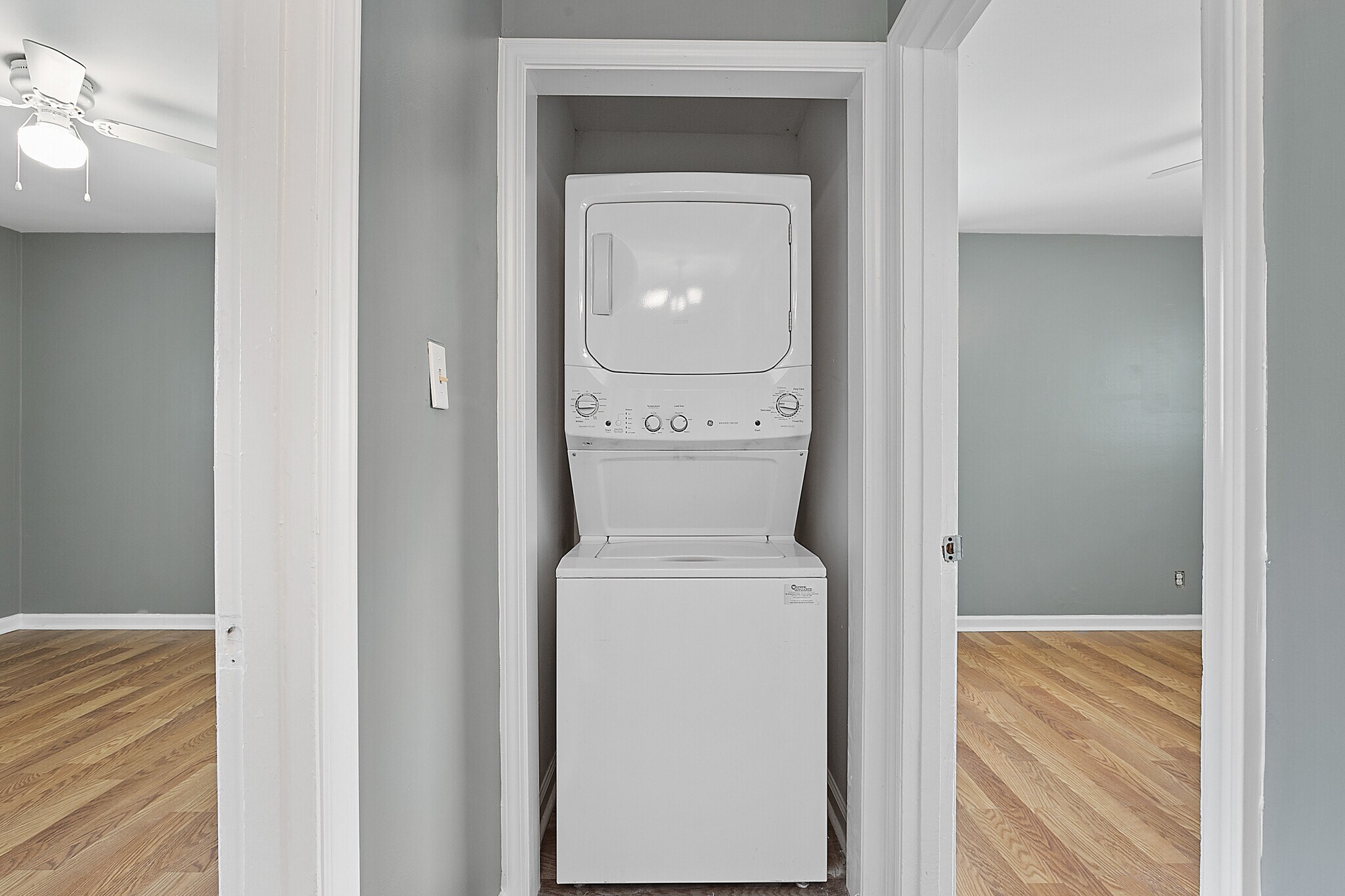 Building Photo - 1408 Ardmore Dr