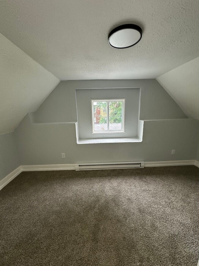 Building Photo - 5088 Queens Ave