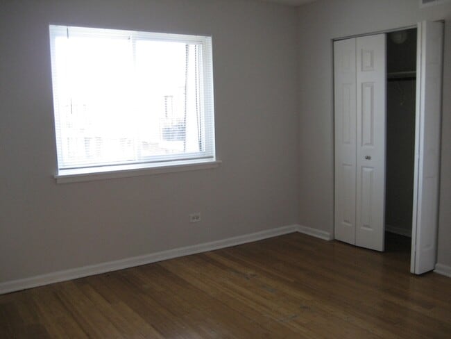 Building Photo - 1424 Carol Ct