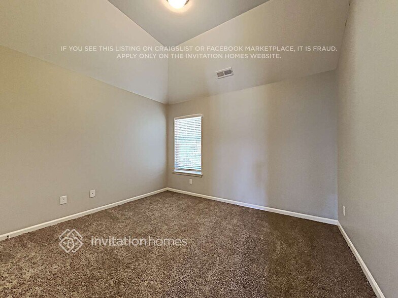 Building Photo - 8508 Ridgeline Ln