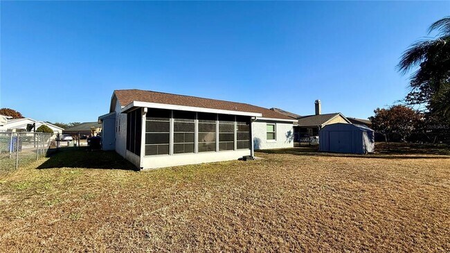 Building Photo - 2482 Quail Run Blvd N