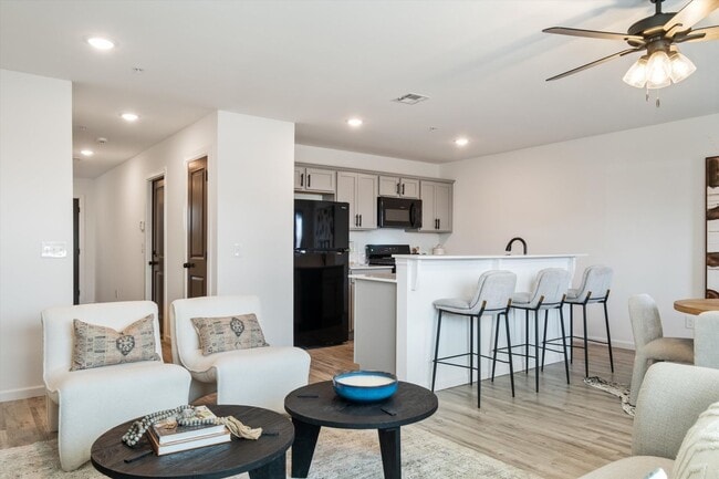 Building Photo - The Reserve on 29th Townhomes