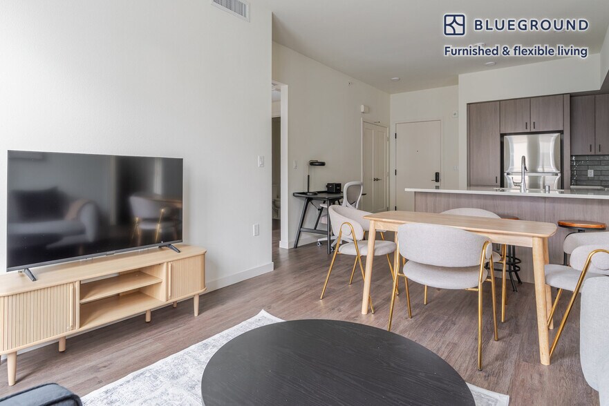 Building Photo - 100 Callan Ave