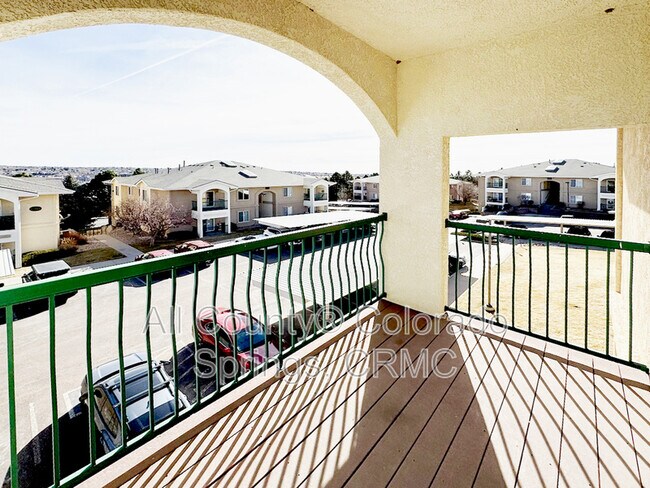 Building Photo - 3081 Mandalay Grove