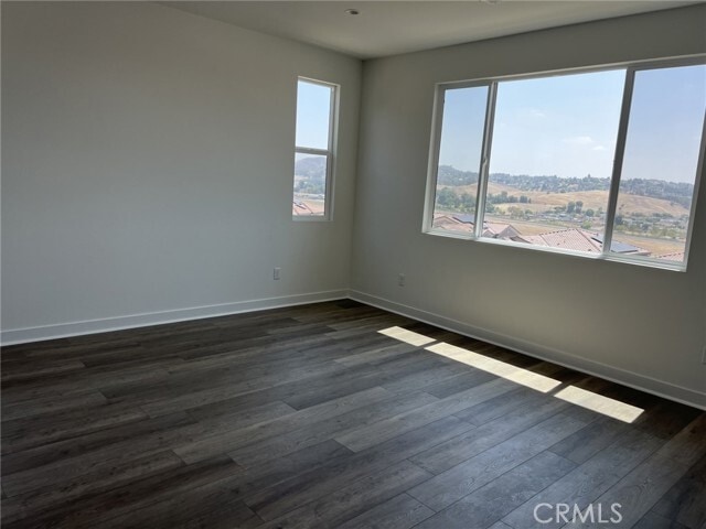 Building Photo - 22128 Garibaldi Dr