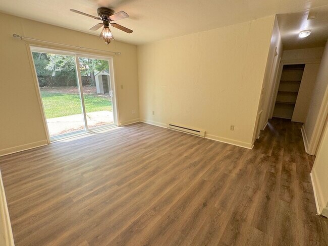 Building Photo - COME MEET YOUR NEW HOME!!!