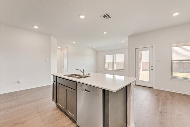 Building Photo - 2706 Knollwood Trl